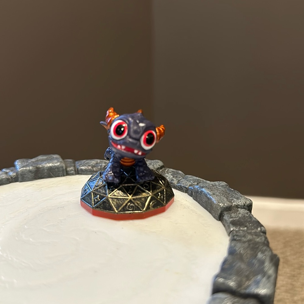 🎮Skylanders Trap Team: Spry “All fired up!”